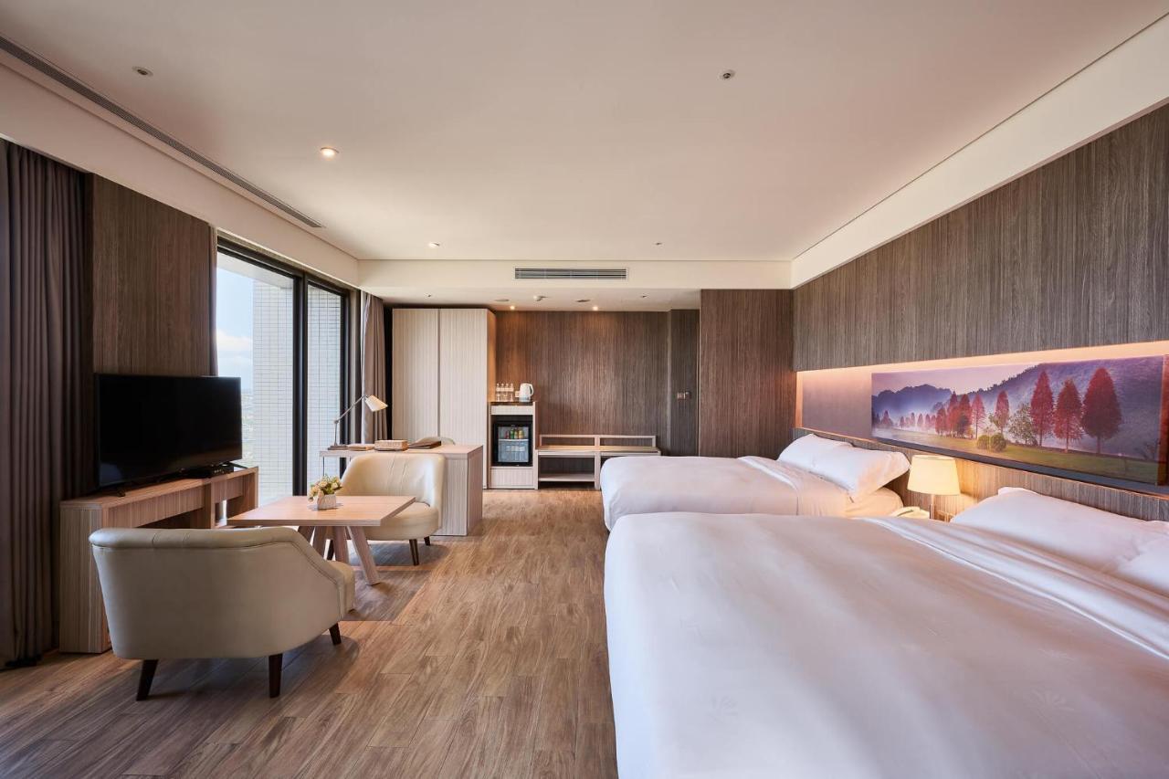 Cuncyue Hot Spring Resort Luodong Buitenkant foto Deluxe Suite