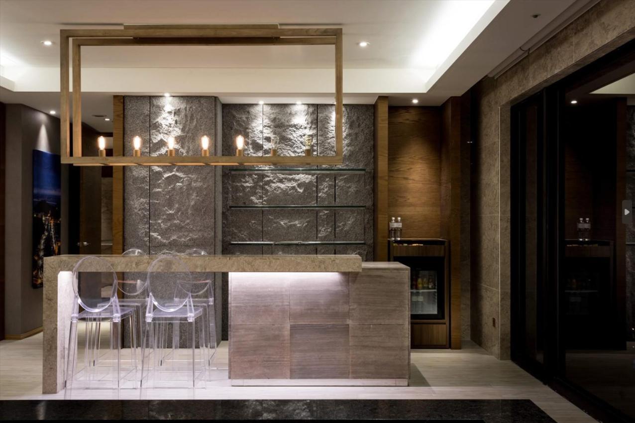 Cuncyue Hot Spring Resort Luodong Kamer foto A kitchen in a private house