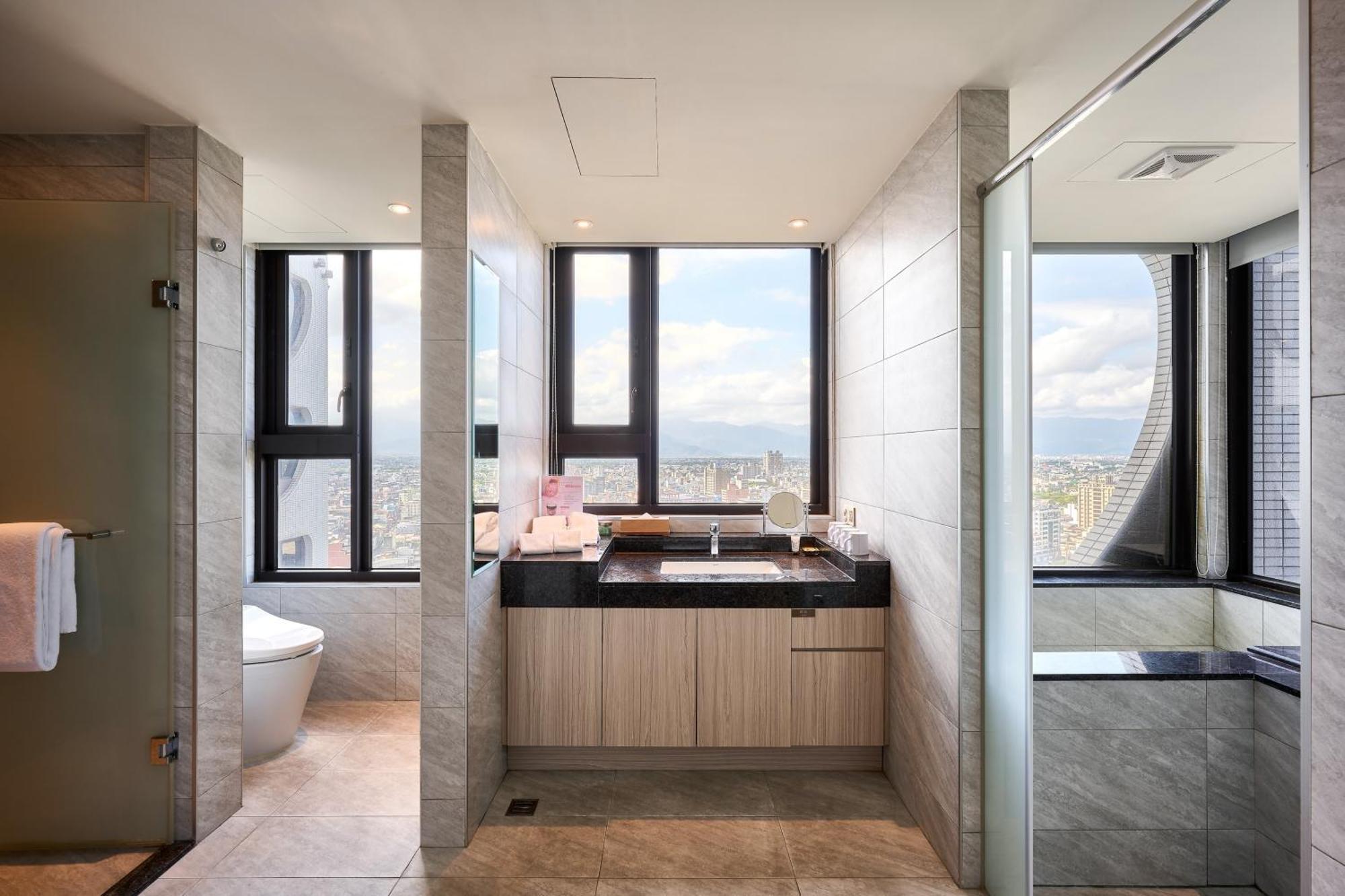 Cuncyue Hot Spring Resort Luodong Kamer foto Bathroom